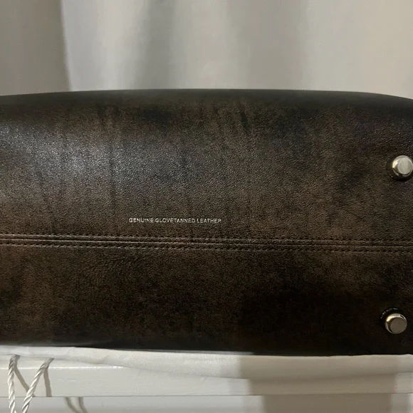 Coach Empire 28 Loved Leather - Picture 6 of 12